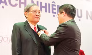 Dấu ấn của 18 nhà giáo được phong tặng Nhà giáo Nhân dân