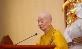 Đức Pháp chủ Thích Trí Quảng: Tâm càng thanh tịnh đời càng bình an