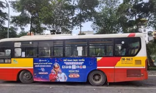 Xử phạt 120 triệu đồng vì quảng cáo cá độ bóng đá trên xe buýt