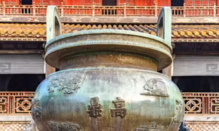 Bản đúc nổi trên đỉnh đồng ở Huế được ghi danh di sản tư liệu thế giới