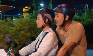Long chủ động ôm Nam, ôn lại chuyện xưa