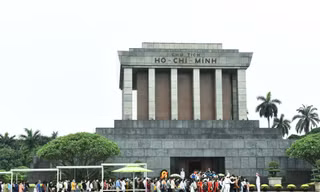 Hơn 50 nghìn lượt người vào Lăng viếng Chủ tịch Hồ Chí Minh