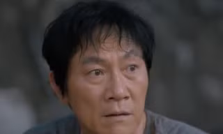 'Cuộc đời vẫn đẹp sao' tập 31: Lưu (NSƯT Hoàng Hải) bán máu, bán thận để trả nợ