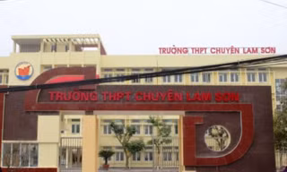 Trường chuyên Lam Sơn mắc nhiều sai phạm: Hiệu trưởng bị truy thu 51 triệu?