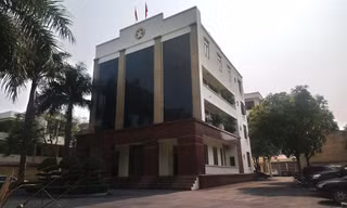 Công bố cán bộ thanh tra tỉnh Thanh Hóa bị bắt quả tang khi nhận tiền