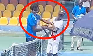 Vận động viên tennis 15 tuổi người Pháp bị chỉ trích gay gắt vì tát đối thủ sau khi thua