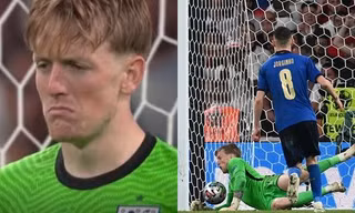 Thủ môn Jordan Pickford đã tự nói gì với chính mình trước khi đỡ quả penalty của Jorginho?