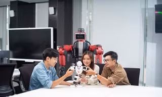 Sáng kiến Công nghệ TechGenius: Cuộc thi dành cho thế hệ Z sáng tạo, bạn tham gia chưa? 