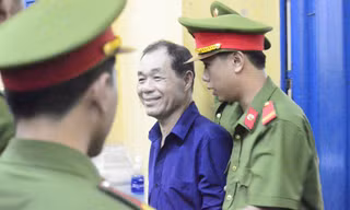 Ông Trầm Bê vừa bị khởi tố, bắt giam trong lúc đang thụ án 4 năm tù. Ảnh: Tân Châu