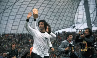 Gerd Muller mất ngủ vì thầy bói “phán” thua chung kết World Cup