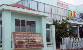 'Bòn rút' ngân sách, Bí thư, chủ tịch phường bị cách chức
