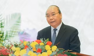 Thủ tướng Nguyễn Xuân Phúc tin tưởng tình báo quốc phòng luôn là lực lượng trọng yếu, đặc biệt tin cậy, mãi xứng đáng với niềm tin tưởng, yêu mến của Đảng, Nhà nước, Quân đội và Nhân dân