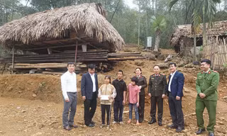 Cục Truyền thông CAND chung tay hỗ trợ xây nhà cho các gia đình khó khăn 