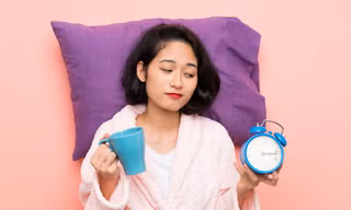 Có cách nào khiến bạn ngủ ngon mà không cần phụ thuộc thuốc thang gì?