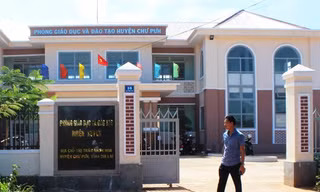 Phòng GD&ĐT huyện Chư Pưh, nơi 3 cán bộ Dũng, Sang, Ca làm việc
