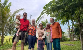 Cô gái Thái thành bà chủ homestay, 'chắp cánh' nghề thổ cẩm quê hương 