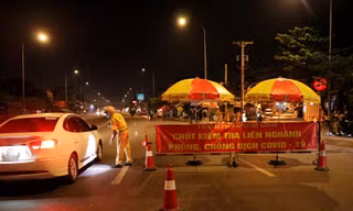 Từ 0h ngày 15/5, tất cả các chốt kiểm soát phòng chống dịch COVID-19 ở cửa ngõ TPHCM bắt đầu được kích hoạt.