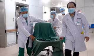 CSGT mở đường 'thần tốc' đưa tạng của người hiến về Bệnh viện Chợ Rẫy cứu bệnh nhân