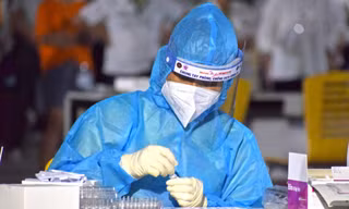 Sau một đêm, TPHCM ghi nhận thêm 217 ca mắc mới. Ảnh: HCDC.