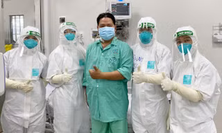 Bệnh nhân đã hồi phục và có xét nghiệm âm tính lần 1.