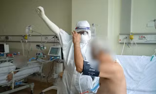 Bài tập vật lý trị liệu có thể giúp bệnh nhân COVID-19 ngăn chuyển nặng