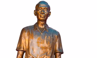 Ra mắt tượng Thiếu tướng tình báo huyền thoại Phạm Xuân Ẩn