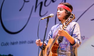 "Thần đồng âm nhạc" Jayden cùng 10 sao nhí hát vì trẻ em nghèo