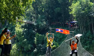 Thiếu nhi Việt – Lào chung vui