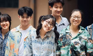 Thú vị bộ ảnh kỷ yếu mang phong cách thời bao cấp của teen Hà Nội