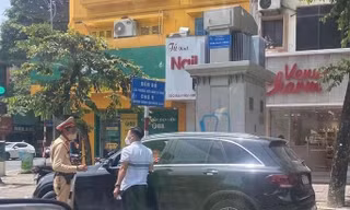 Thực hư thông tin cầu thủ Quang Hải bị CSGT dừng xe do vượt đèn đỏ 