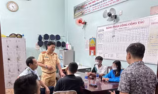 Từ cuộc gọi lạ, CSGT ngăn chặn hai thanh niên bỏ nhà theo lời dụ dỗ ‘việc nhẹ, lương cao’