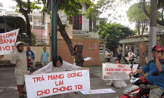 Chồng chết tức tưởi, góa phụ ‘đại náo’ Sở Y tế TP.HCM