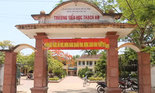 Trường Tiểu học Thạch Hạ, nơi ban hành một số khoản thu sai. Ảnh: Đ.H