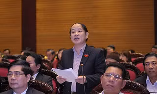 ĐBQH Huỳnh Nghĩa, Trưởng Đoàn ĐBQH TP Đà Nẵng, được biết đến là người rất mạnh mẽ phản biện trên diễn đàn QH khóa XIII. Ảnh: CTV