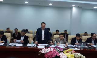 Thứ trưởng Bộ Công thương Hoàng Quốc Vượng phát biểu kết luận buổi làm việc
