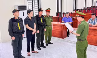 Bắt tạm giam đối tượng khai thác cát sỏi trái phép