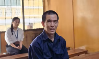 Bị cáo Vũ Duy Bình tại phiên tòa.