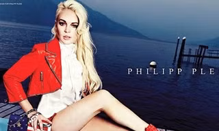Lindsay Lohan khoe dáng hút hồn