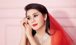 Lâm Chí Khanh quyến rũ với váy cưới đỏ rực