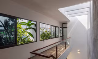 Nhà hướng Tây hè mát, đông ấm nhờ cách thiết kế sáng tạo