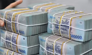 Cho vay để trả nợ ngân hàng khác, bất ngờ lãi cho vay thấp hơn cả huy động