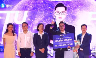 Nam sinh Ngoại thương giành ngôi Quán quân cuộc thi tài chính