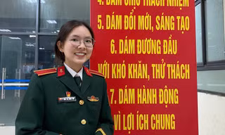 'Bóng hồng' tốt nghiệp thủ khoa Học viện Kỹ thuật Quân sự