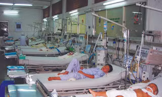 Bệnh não mô cầu xuất hiện nhiều ở lứa tuổi 16 trở xuống và lây lan nhanh qua đường hô hấp (ảnh chỉ có tính minh họa). Ảnh: L.N