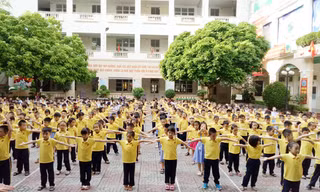 Một giờ tập thể dục của học sinh tiểu học. Ảnh mang tính minh họa, nguồn Internet 