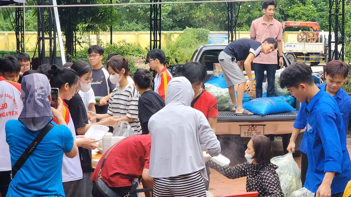 sinh-vien-thai-nguyen29.jpg
