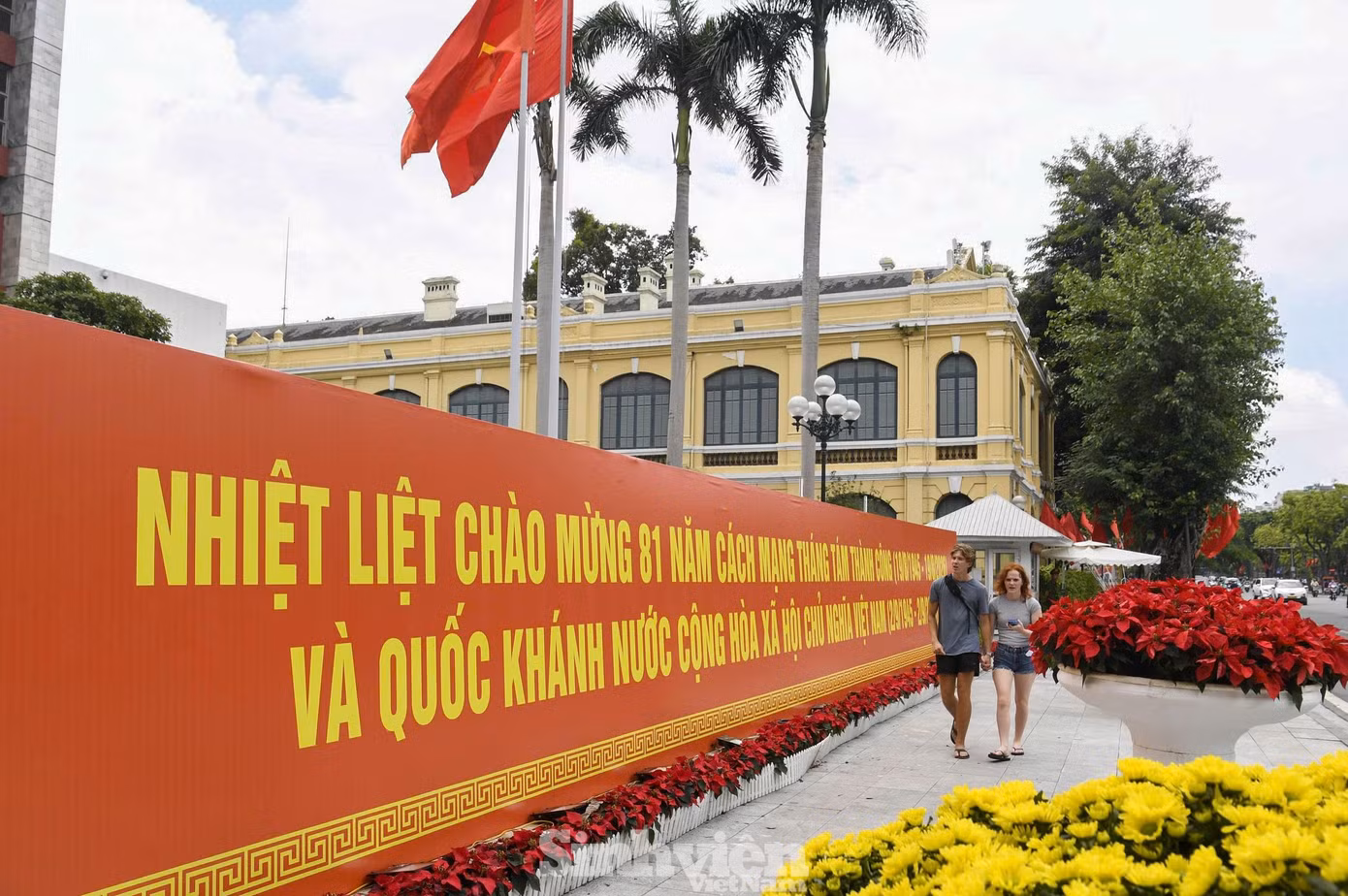 sv-quoc-khanh6.jpg