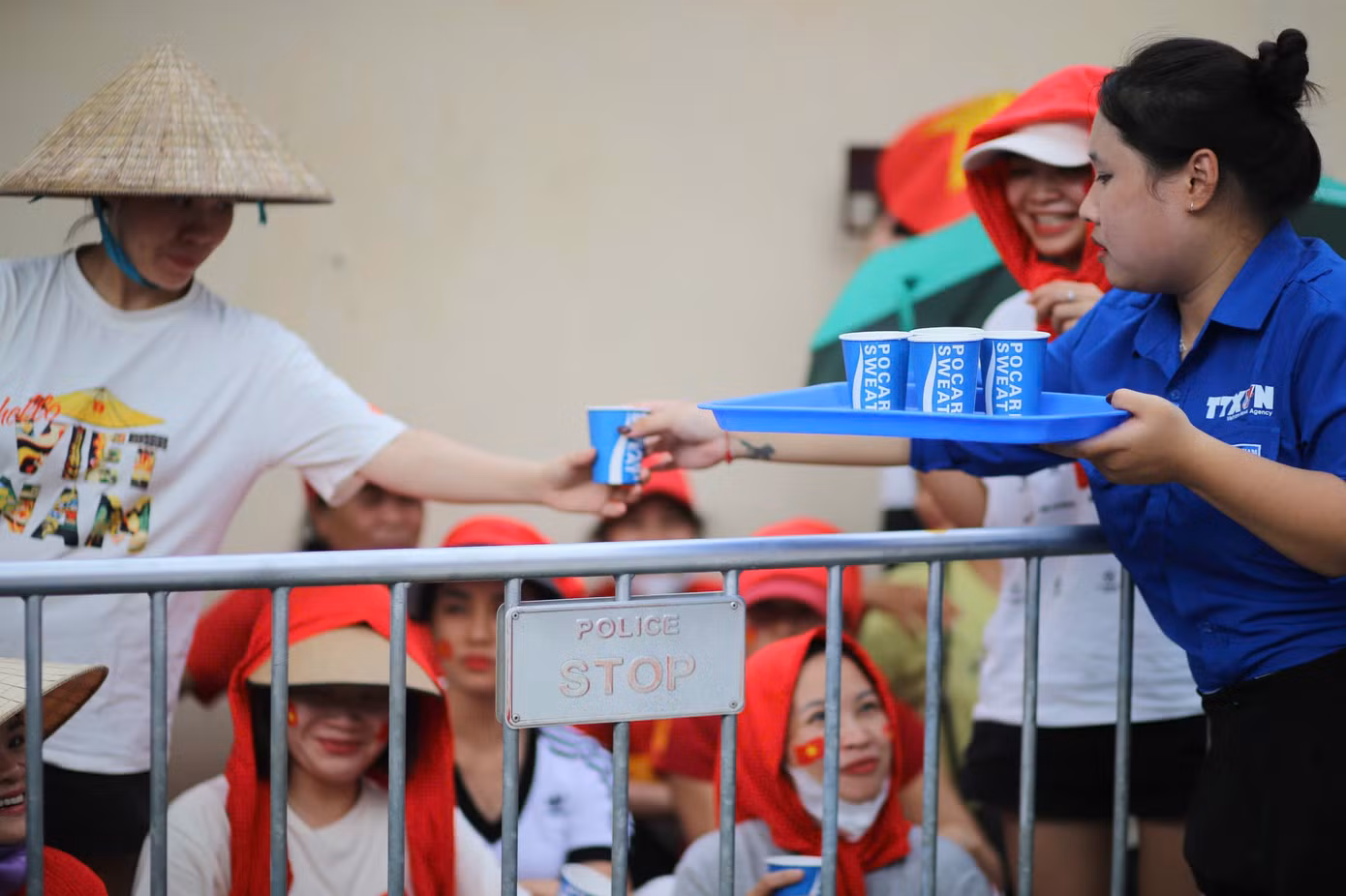 a80-tinh-nguyen-vien22.jpg