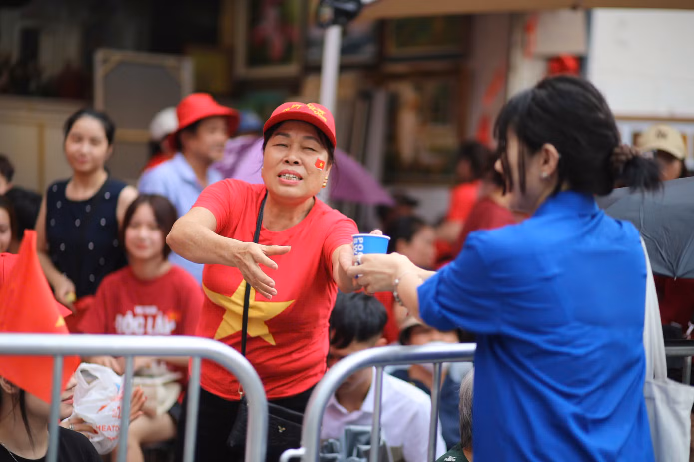 a80-tinh-nguyen-vien28.jpg