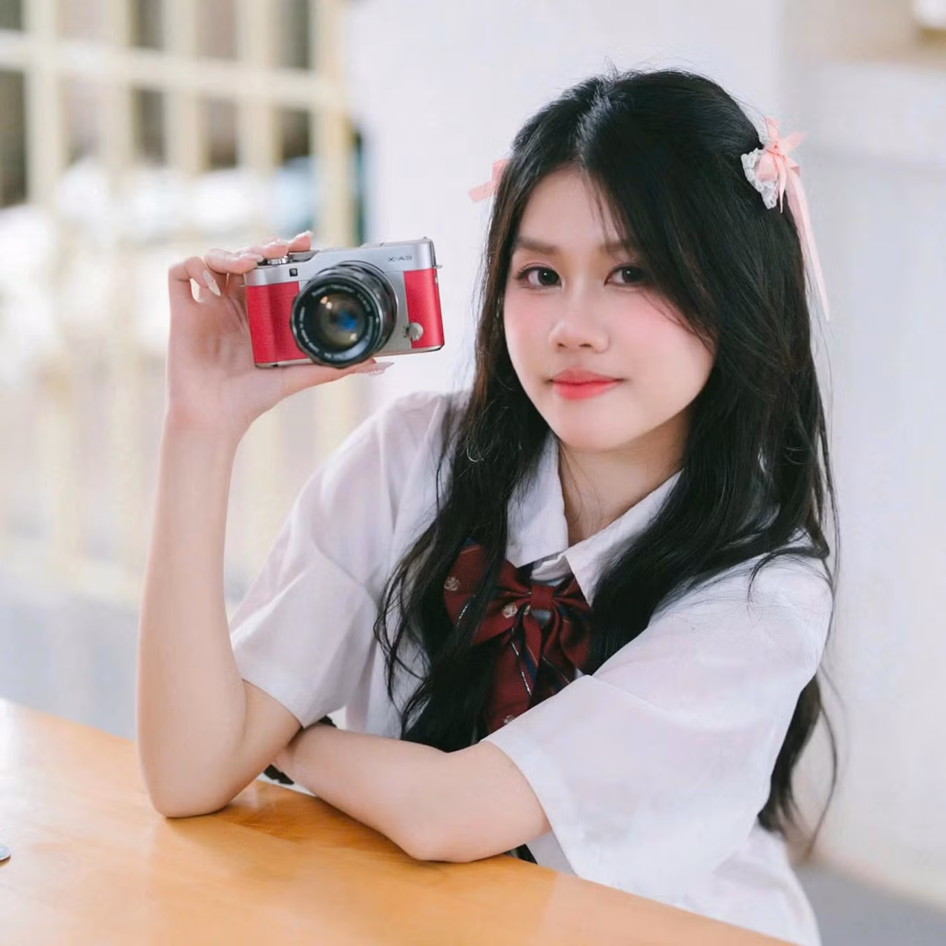 thu-khoa-nghe-an-yn-nhi-nguyen-phe-2-edited-1752650047725.jpg